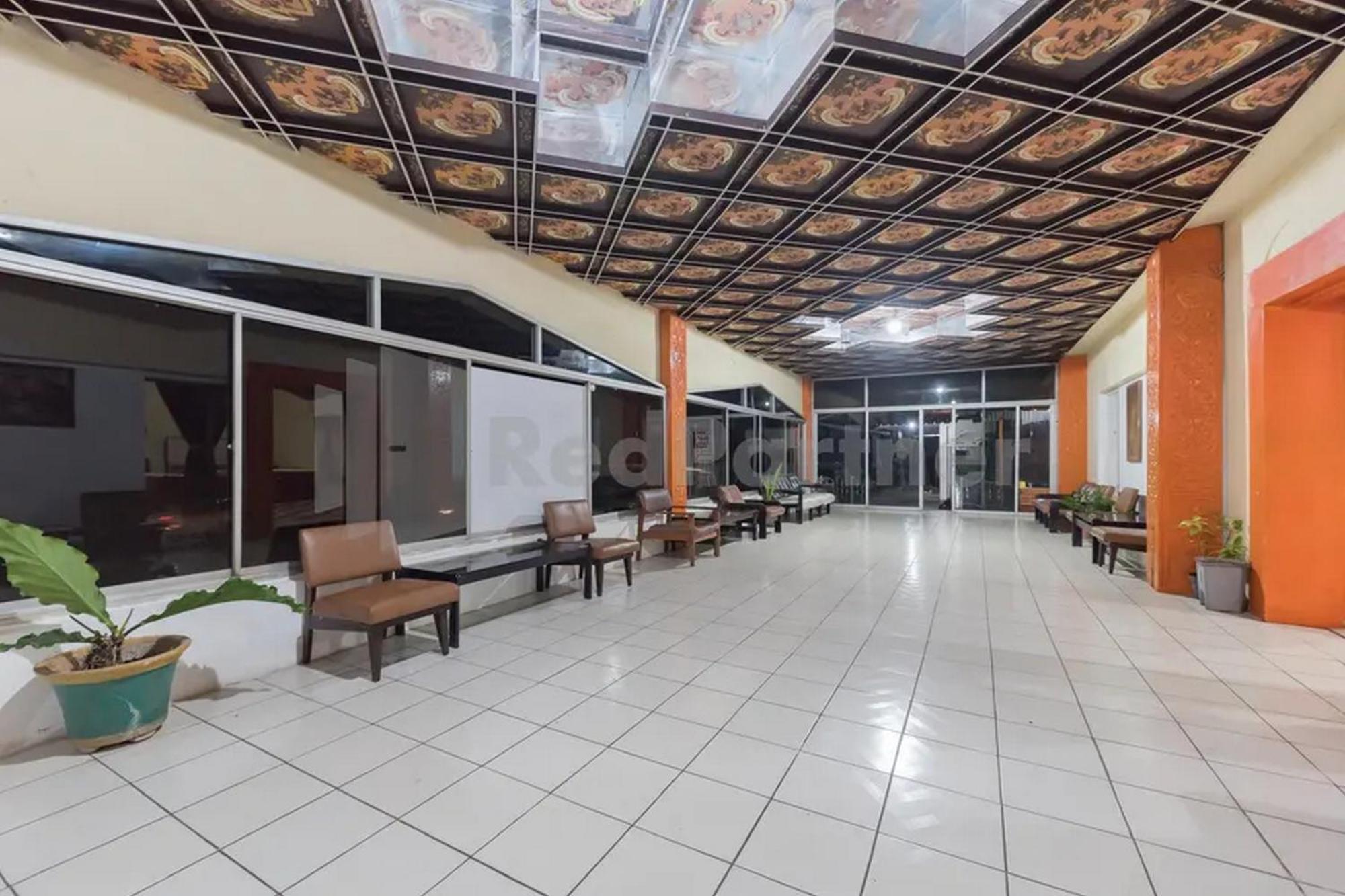 Hotel Linggarjati Near Natural Park Twa Linggarjati Екстер'єр фото
