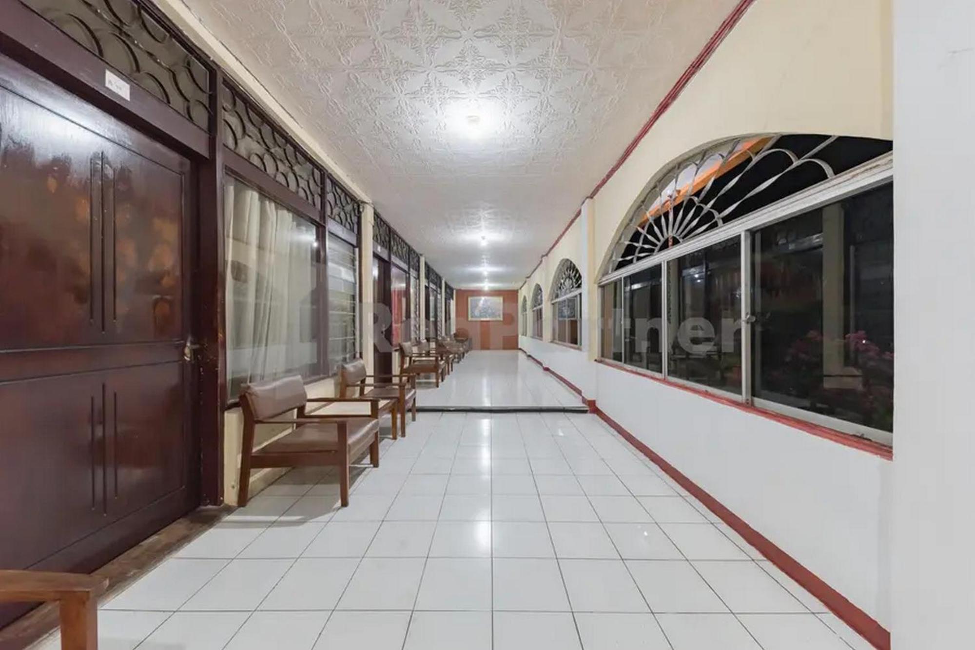Hotel Linggarjati Near Natural Park Twa Linggarjati Екстер'єр фото