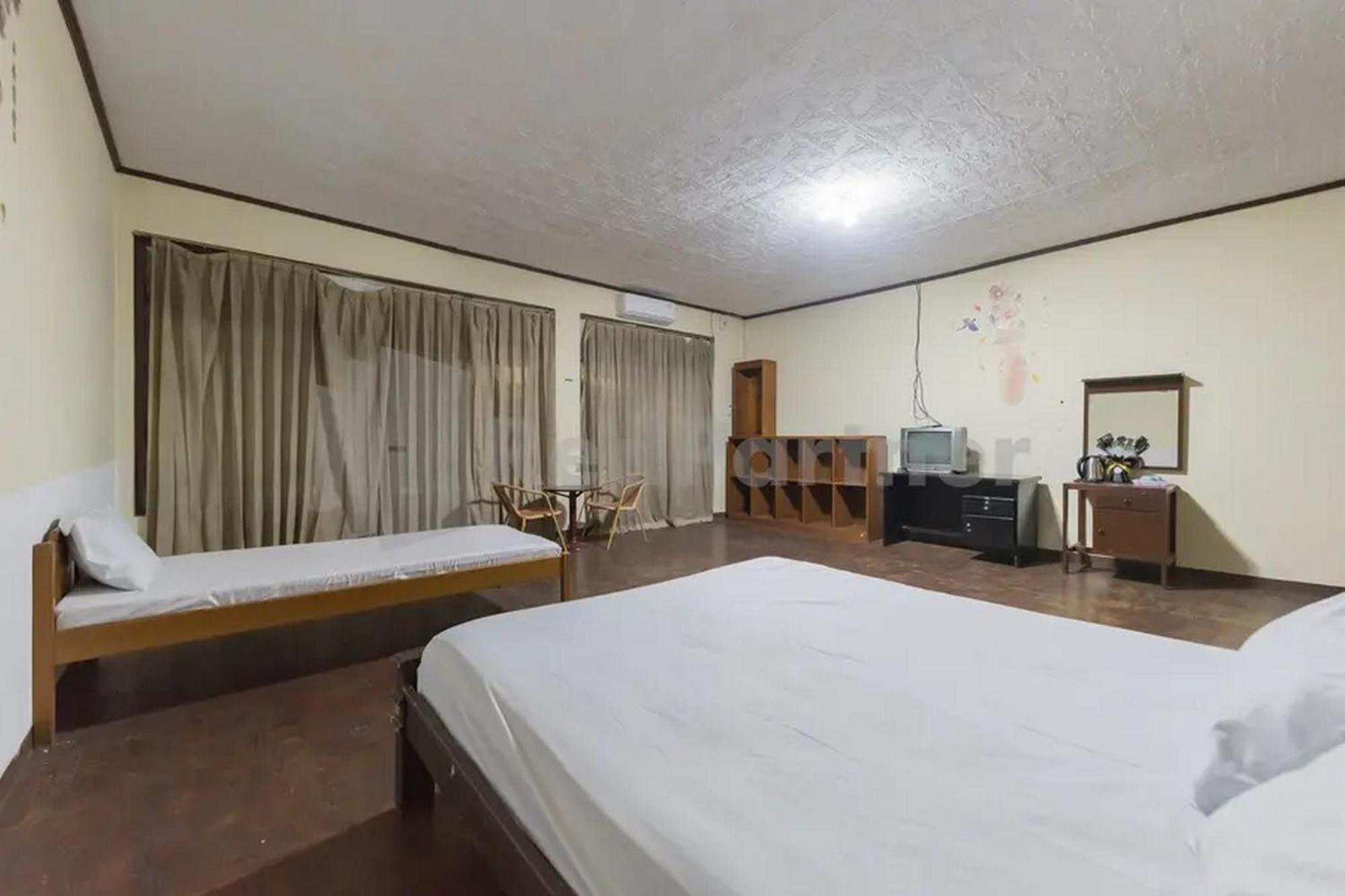 Hotel Linggarjati Near Natural Park Twa Linggarjati Екстер'єр фото