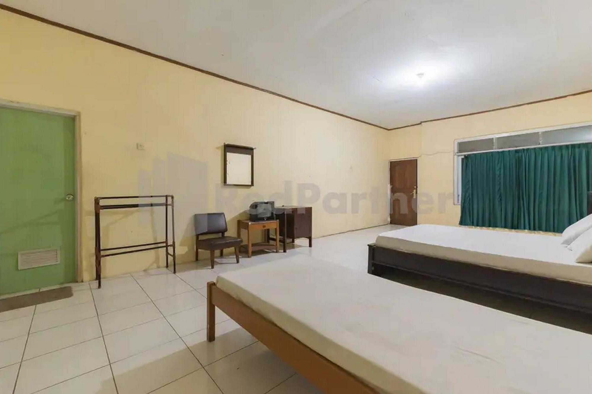 Hotel Linggarjati Near Natural Park Twa Linggarjati Екстер'єр фото