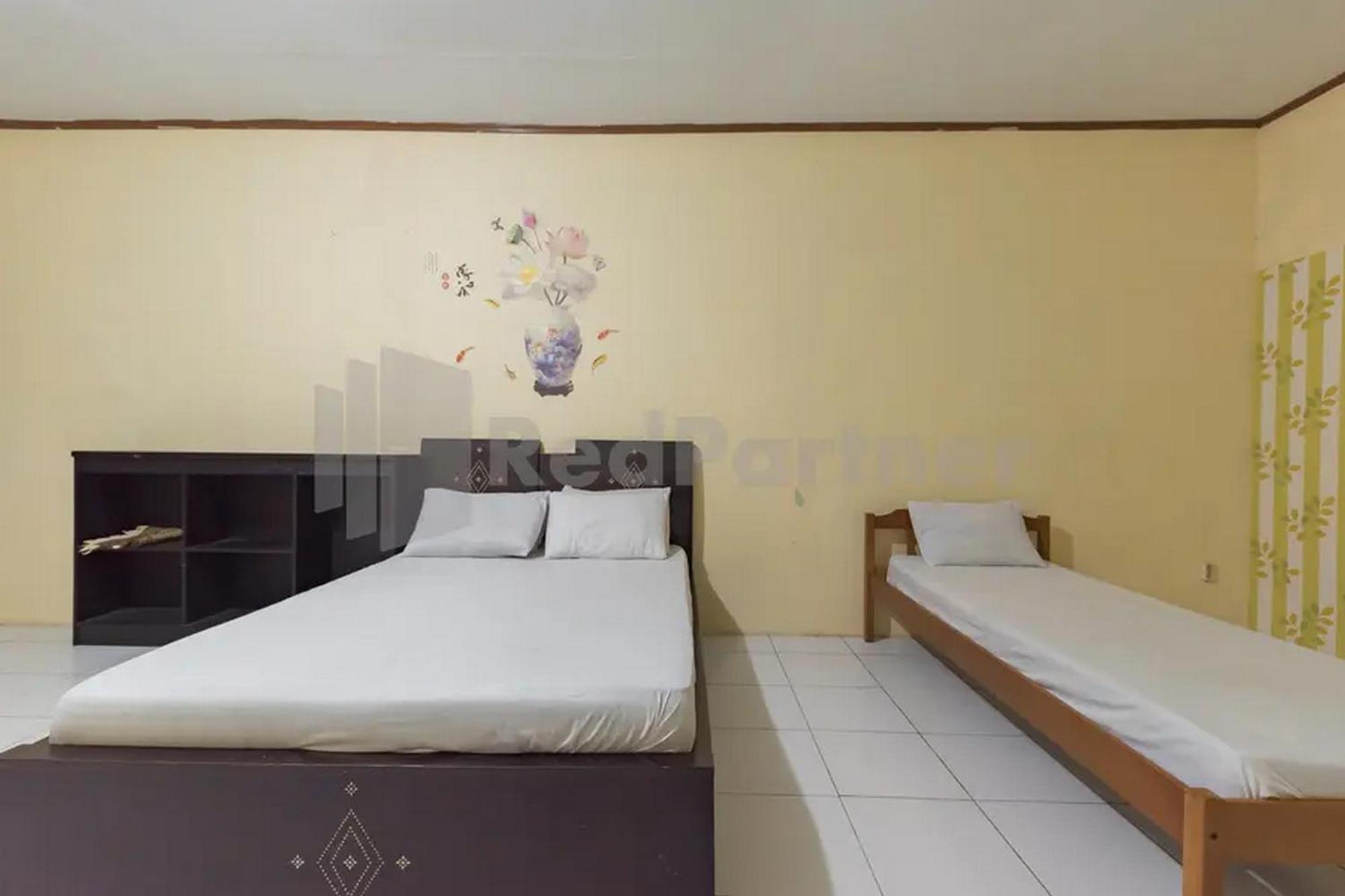 Hotel Linggarjati Near Natural Park Twa Linggarjati Екстер'єр фото